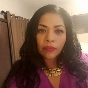 Meet your Posher, Isabel